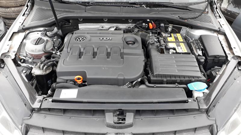 VW Golf 1.6 TDI, снимка 4 - Автомобили и джипове - 45944483