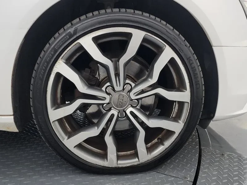 Audi A4, снимка 5 - Автомобили и джипове - 52799228