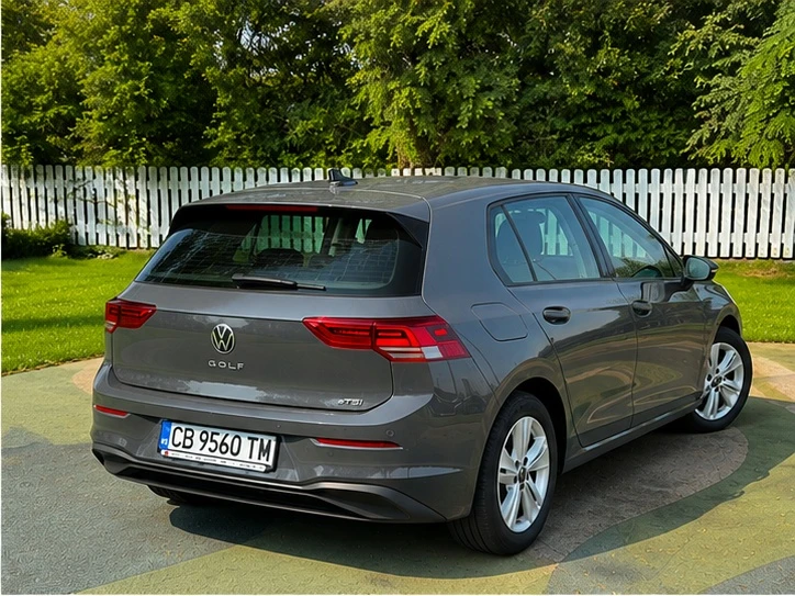 VW Golf 1, 5 TSI 150 к.с. 7DSG Гаранция, снимка 4 - Автомобили и джипове - 55783927