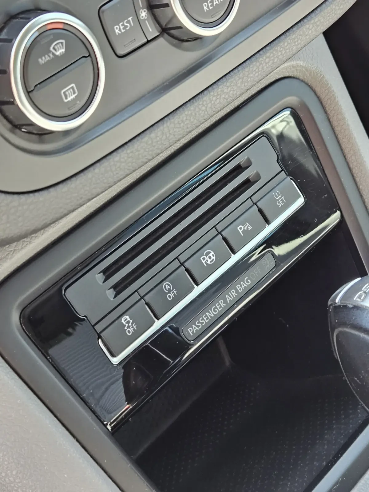 Seat Alhambra 2.0TDI - изображение 8