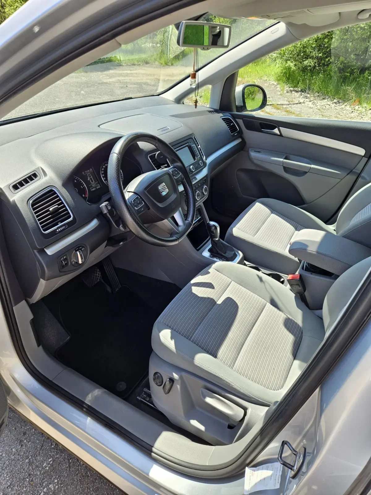 Seat Alhambra 2.0TDI - изображение 5