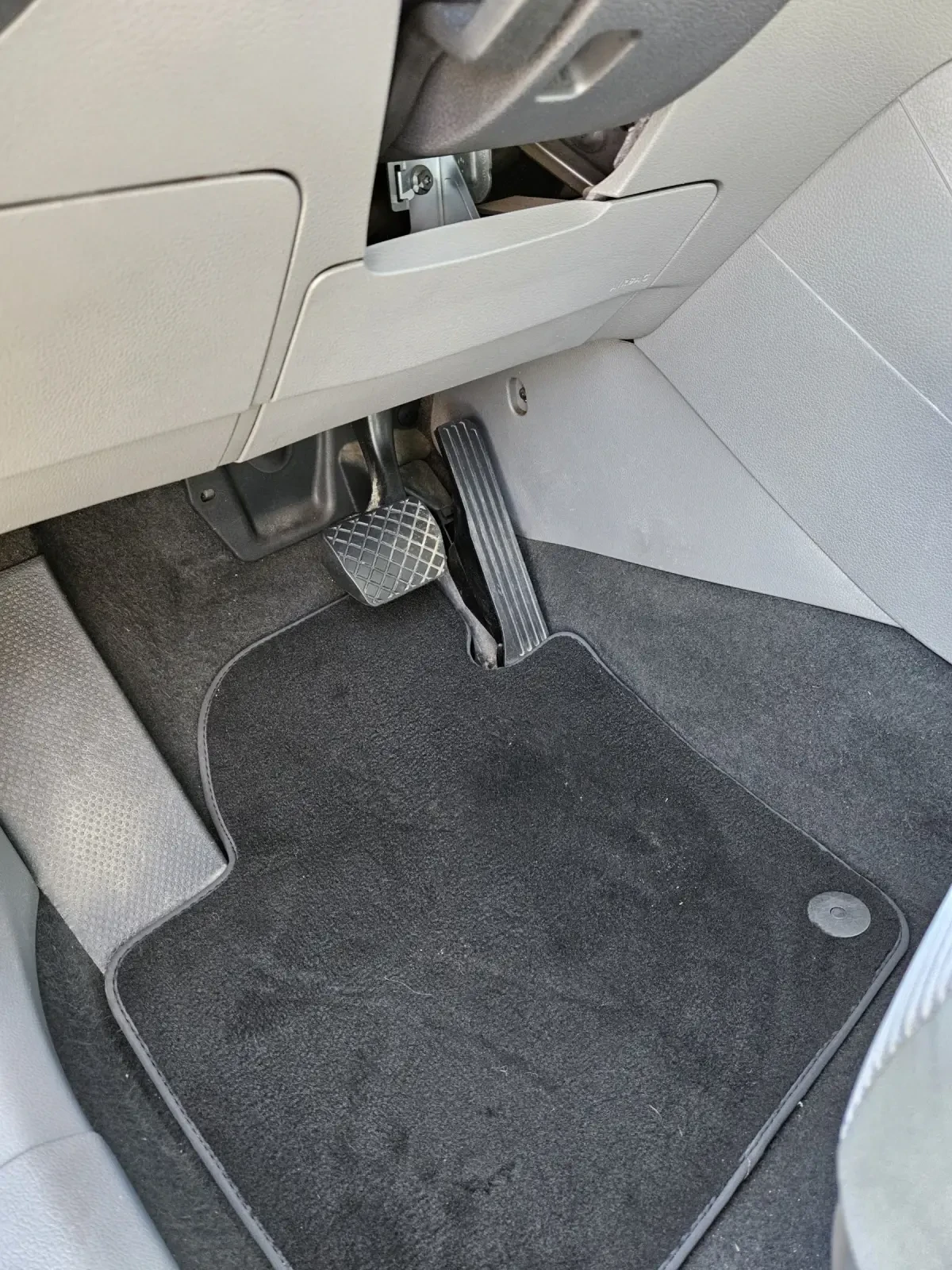 Seat Alhambra 2.0TDI - изображение 10