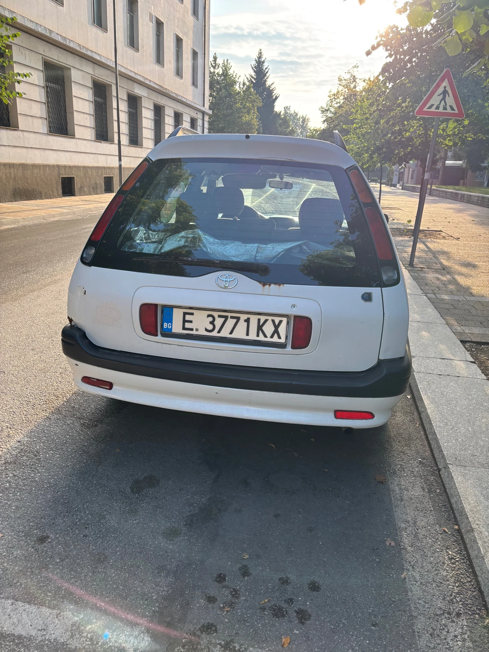 Toyota Corolla  - изображение 2