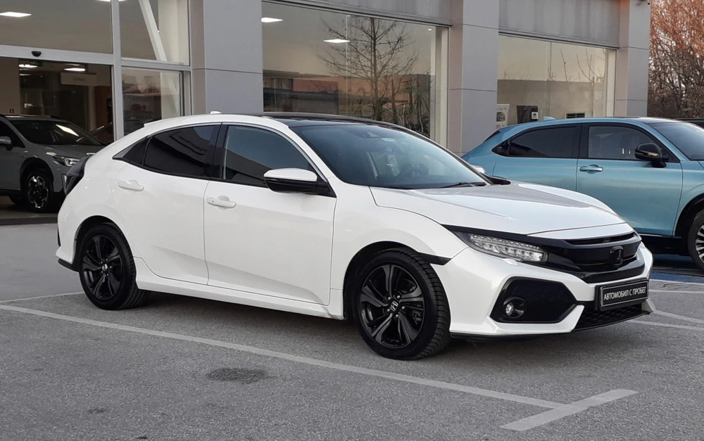 Honda Civic 1.6 i-DTEC Executive AT - изображение 4