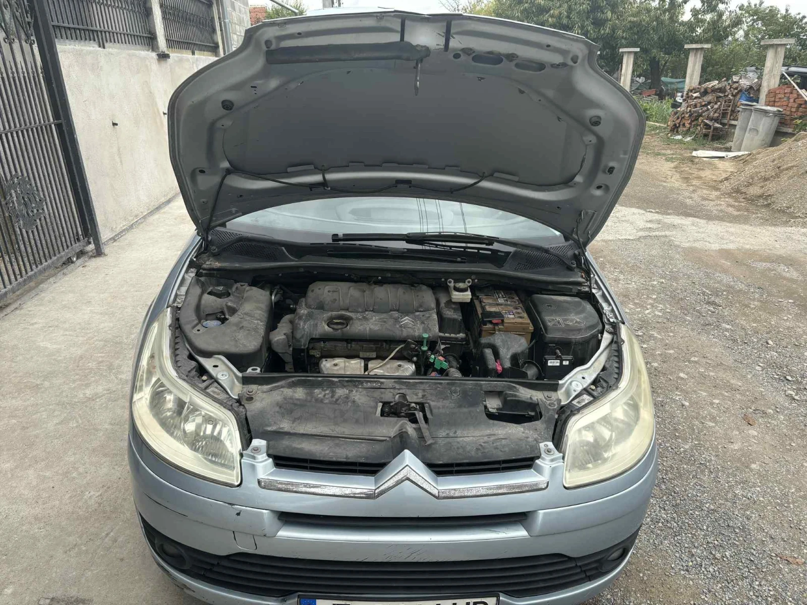 Citroen C4 Предна и задна камера - изображение 8