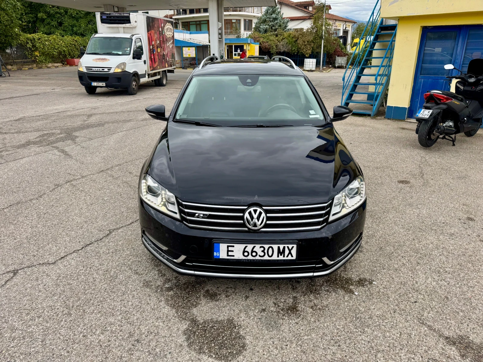 VW Passat 2.0TDI R-Line 170коня Автомат Нави Кожа Ксенон - изображение 2