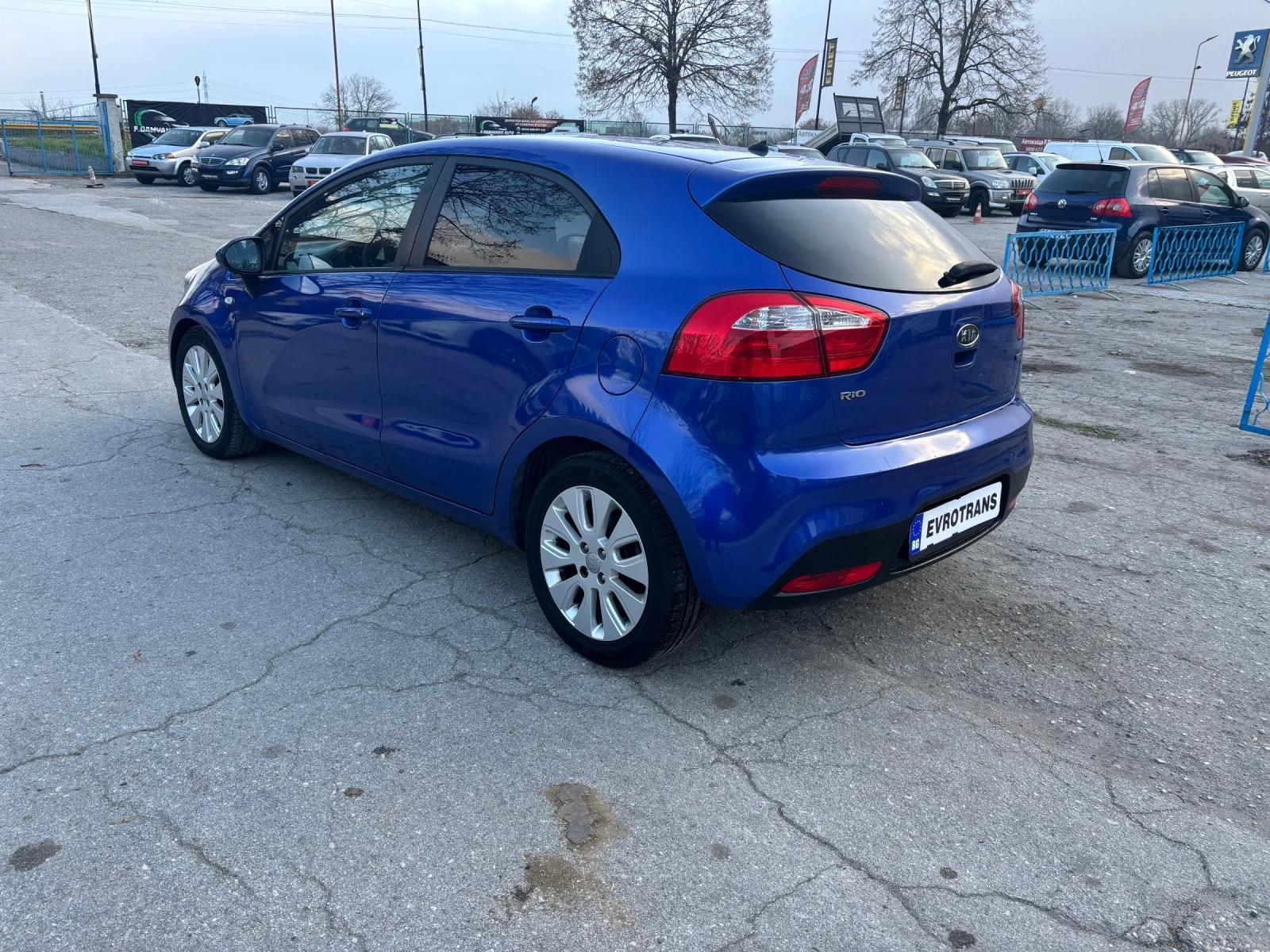 Kia Rio 1.4 crdi / 90 k.c./ 6 ck. | Mobile.bg � ����������� 4
