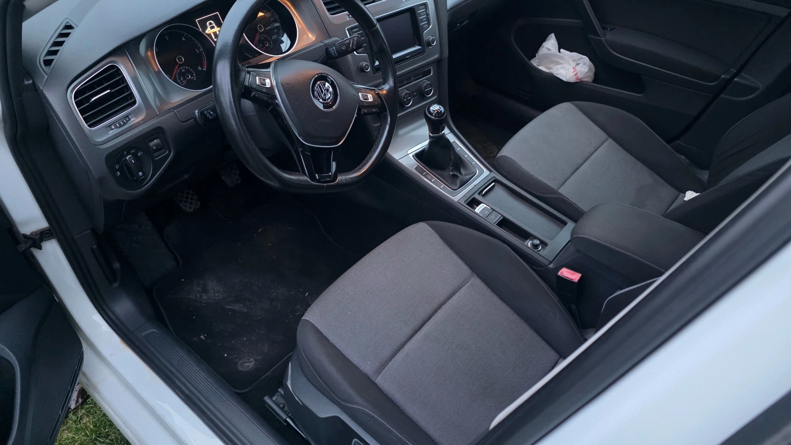 VW Golf 1.6tdi | Mobile.bg � ����������� 7