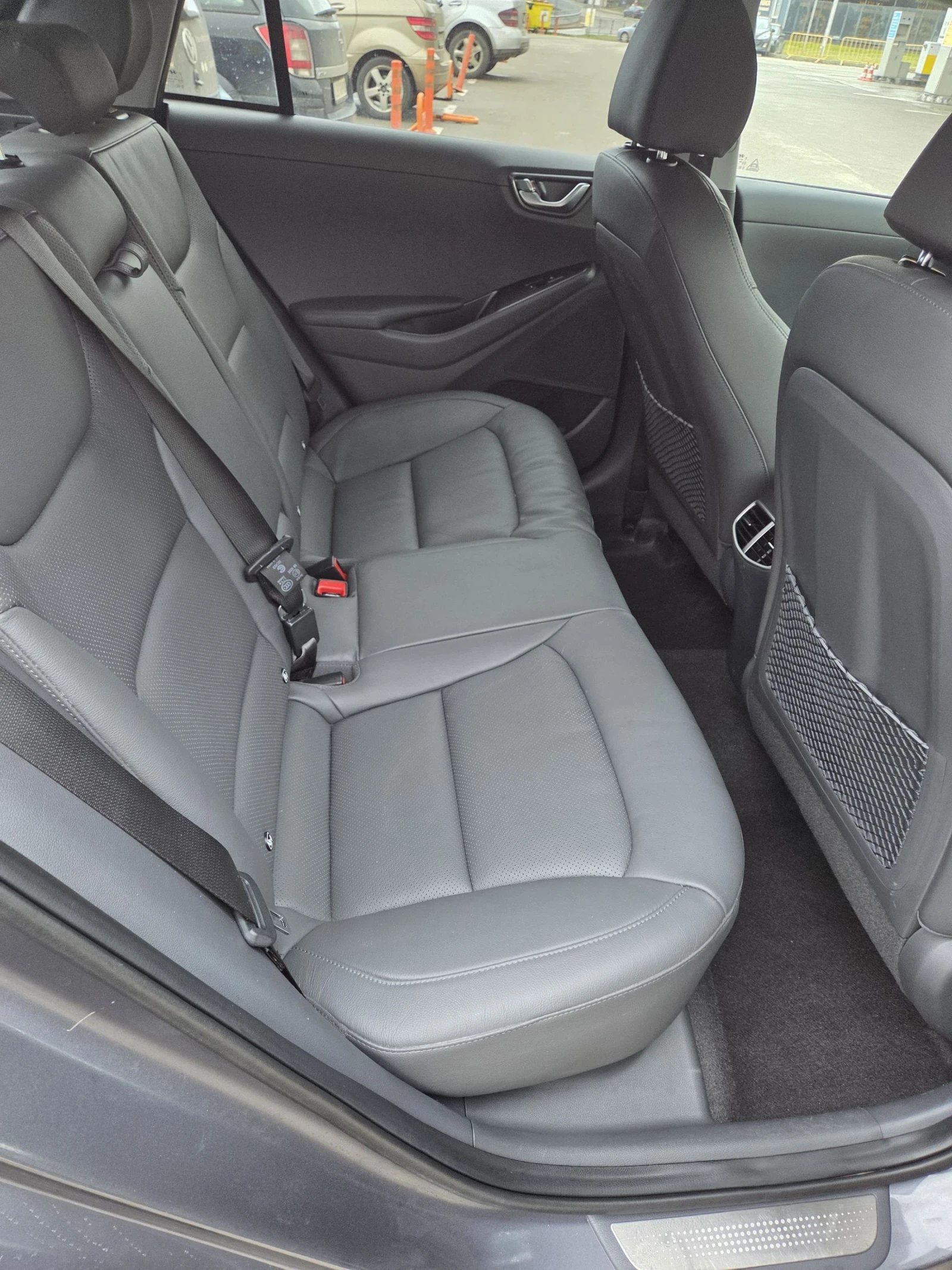 Hyundai Ioniq Full extri/Led /Panorama - изображение 7