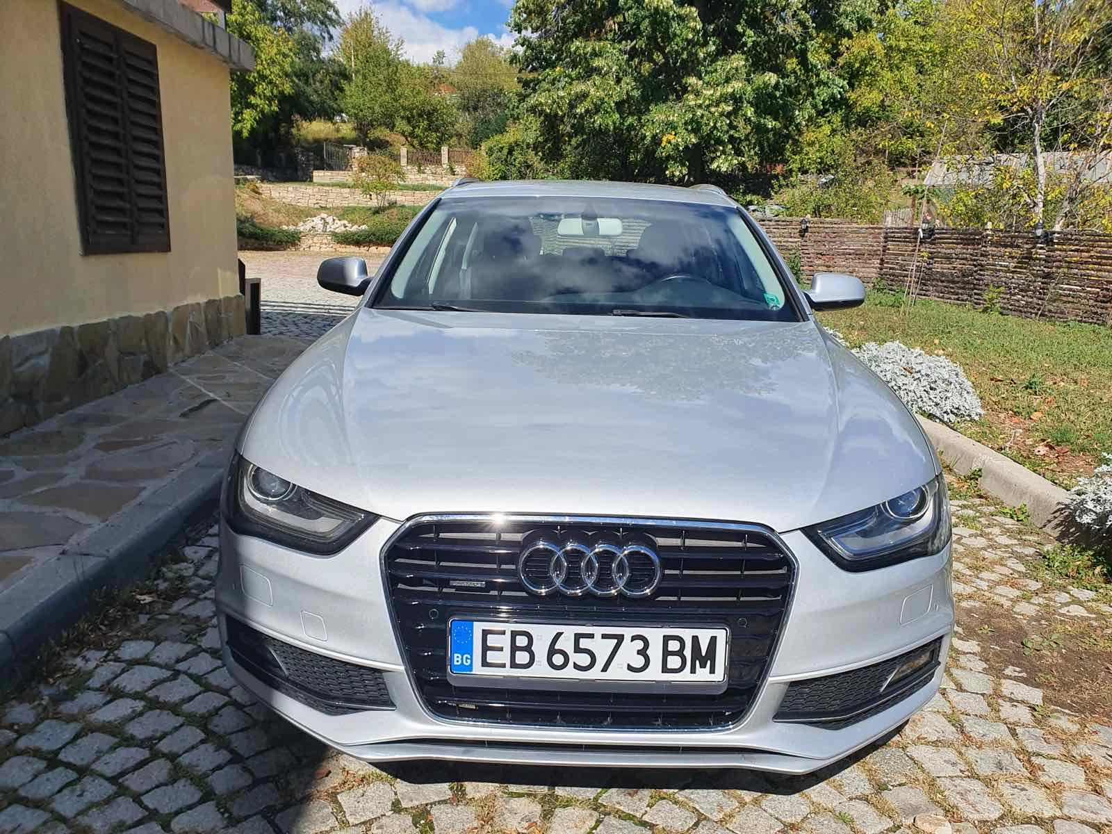 Audi A4 S line quattro