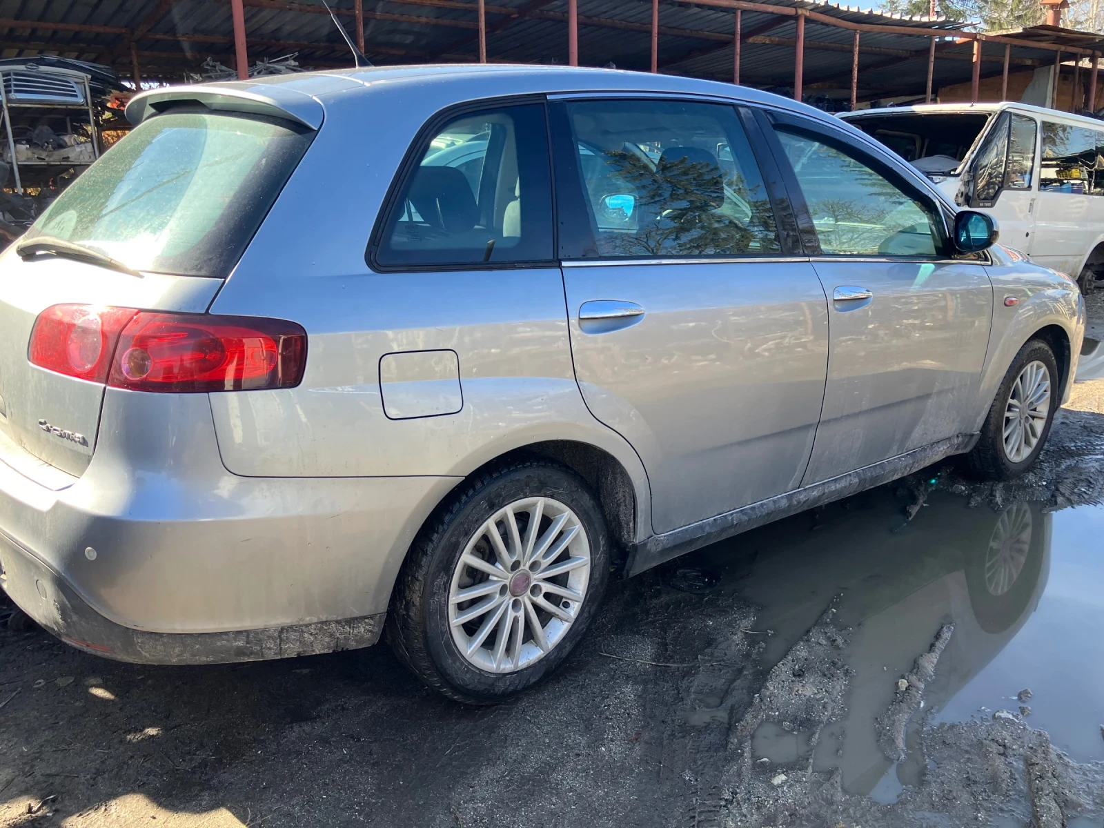 Fiat Croma 1.9 JTD - изображение 3