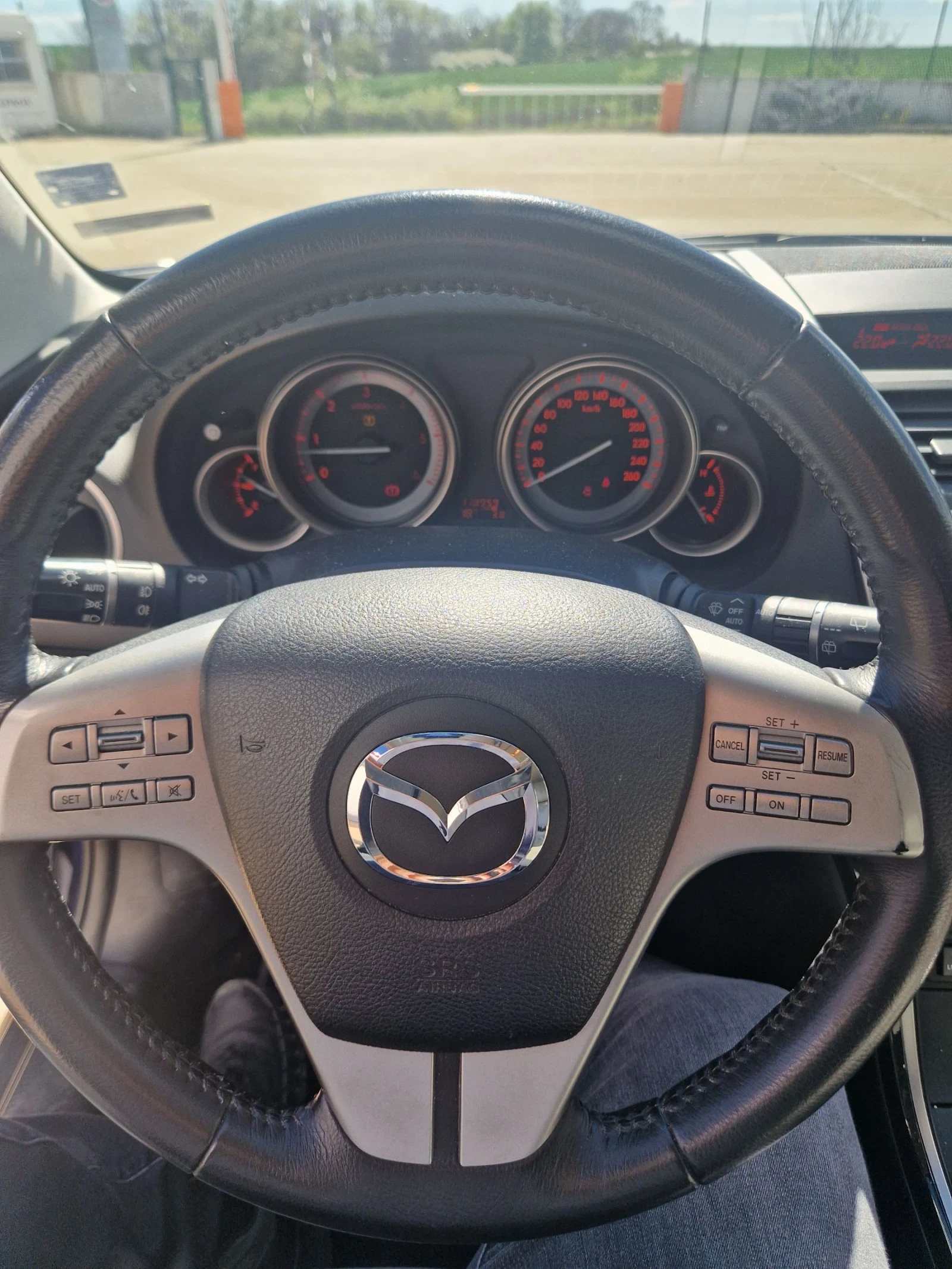 Mazda 6 Mazda 6 2.2 MZR-CD R-line, снимка 12 - Автомобили и джипове - 54139815