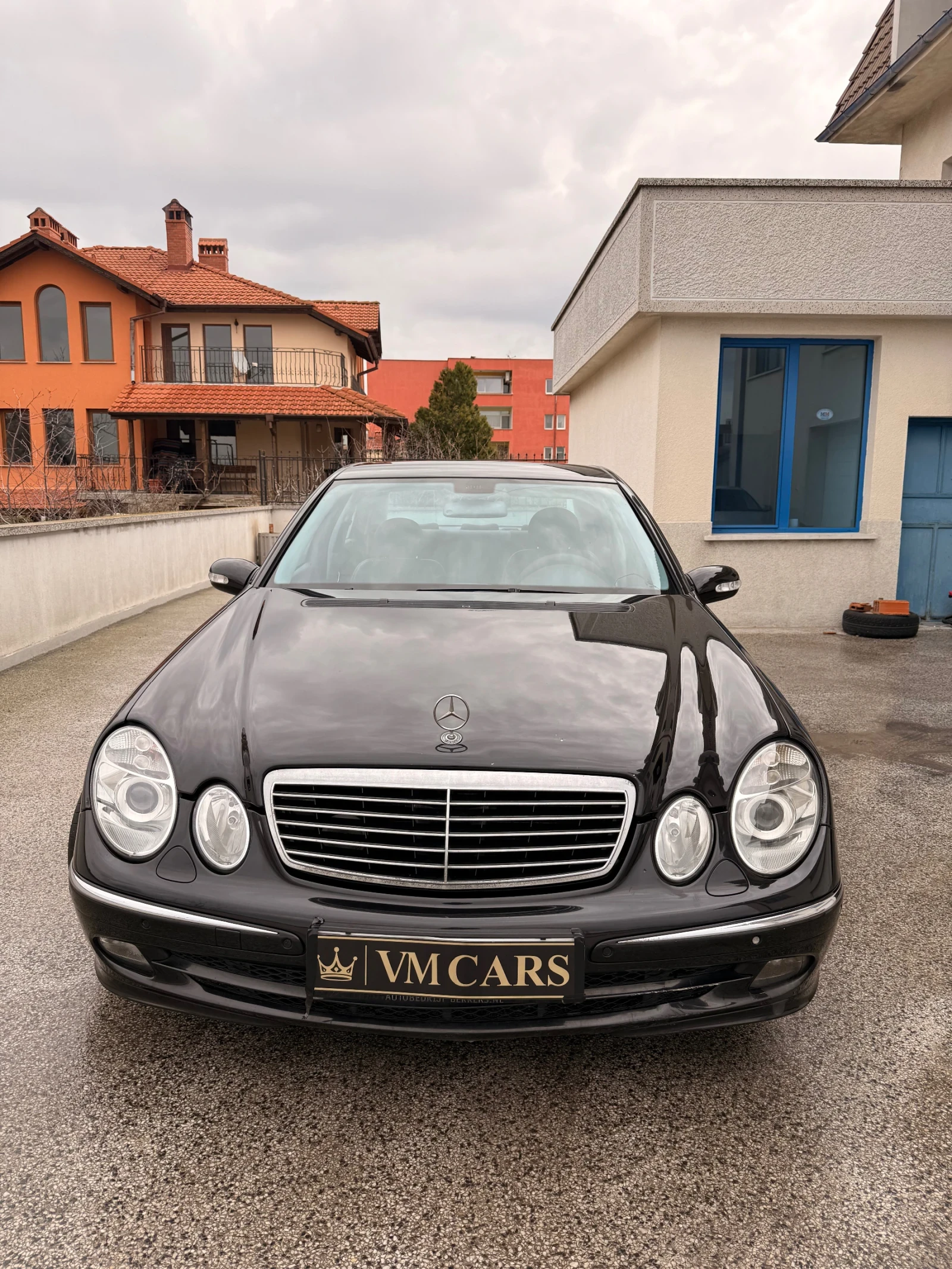 Mercedes-Benz E 270, снимка 2 - Автомобили и джипове - 54152127