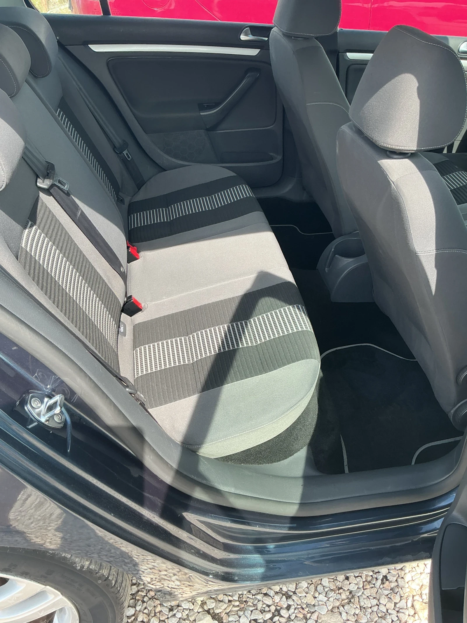 VW Golf 1.6i 102ps GPL, снимка 8 - Автомобили и джипове - 54493384