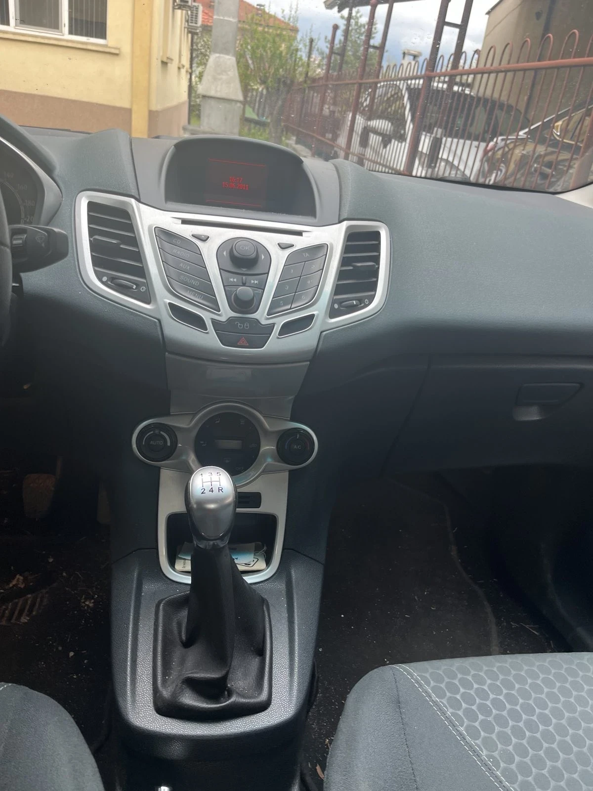 Ford Fiesta, снимка 6 - Автомобили и джипове - 54554744