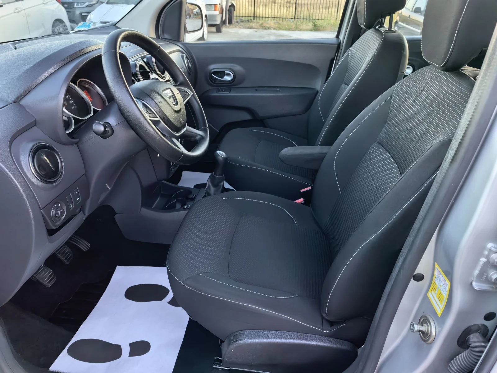 Dacia Lodgy 1, 6i GPL | Mobile.bg � ����������� 9