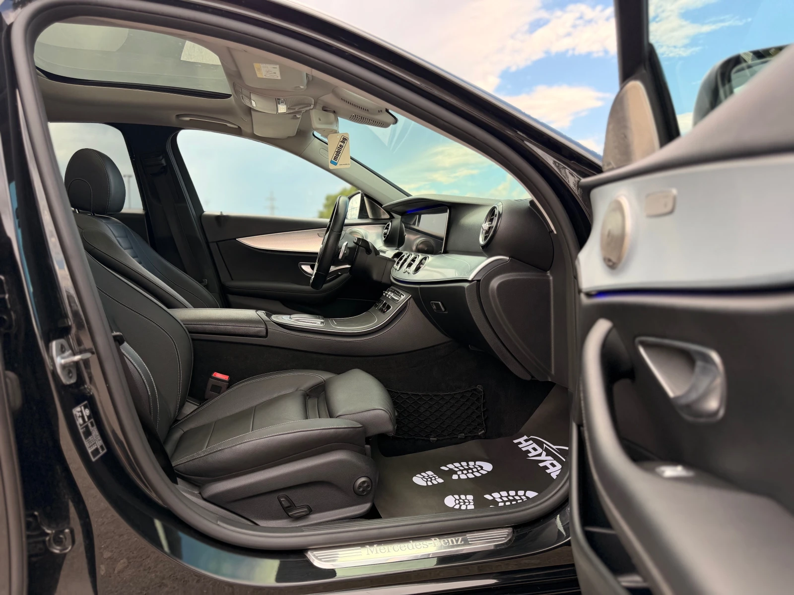 Mercedes-Benz E 220 d= 63 AMG= Face= HUD= 360* Камера= Панорама= , снимка 11 - Автомобили и джипове - 54931783