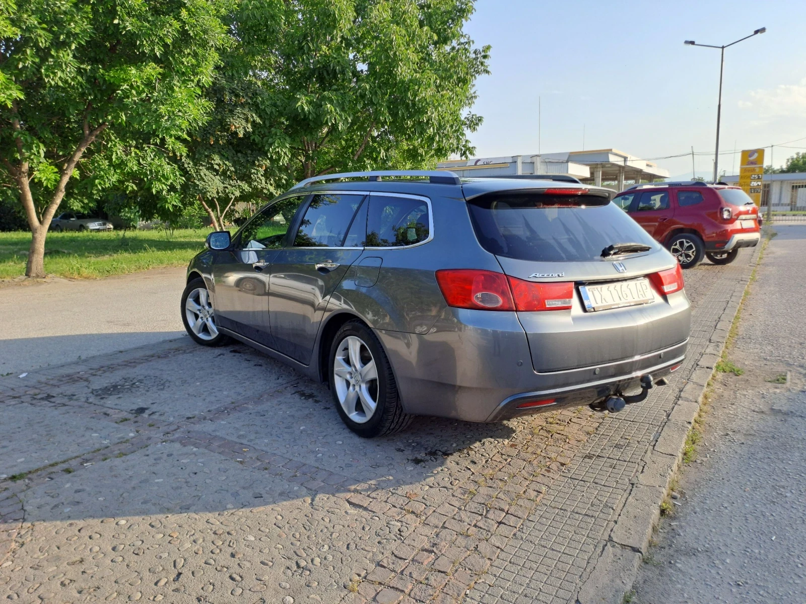 Honda Accord 2.2 EXECUTIVE PLUS, снимка 3 - Автомобили и джипове - 55227763