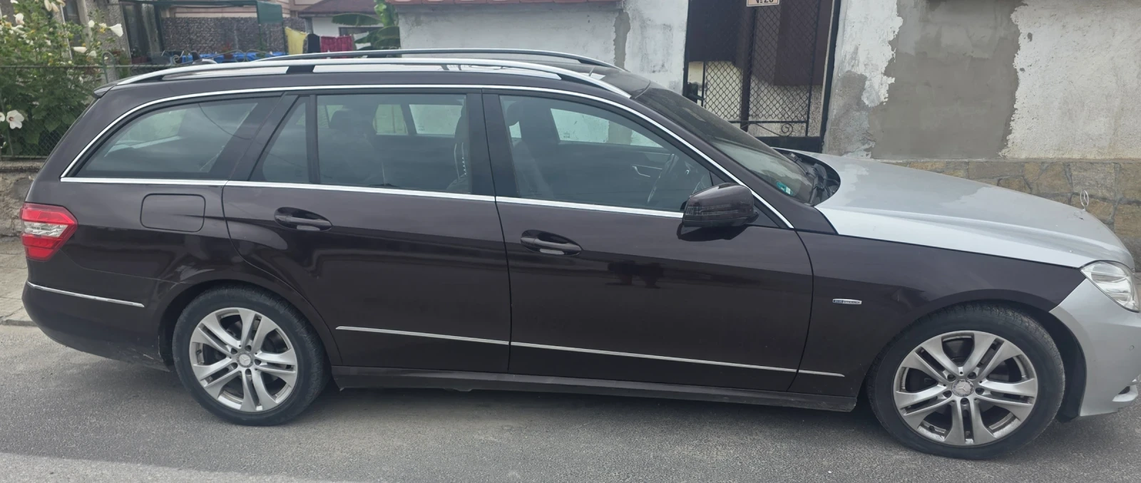 Mercedes-Benz E 350 Avangarde, снимка 3 - Автомобили и джипове - 55431044