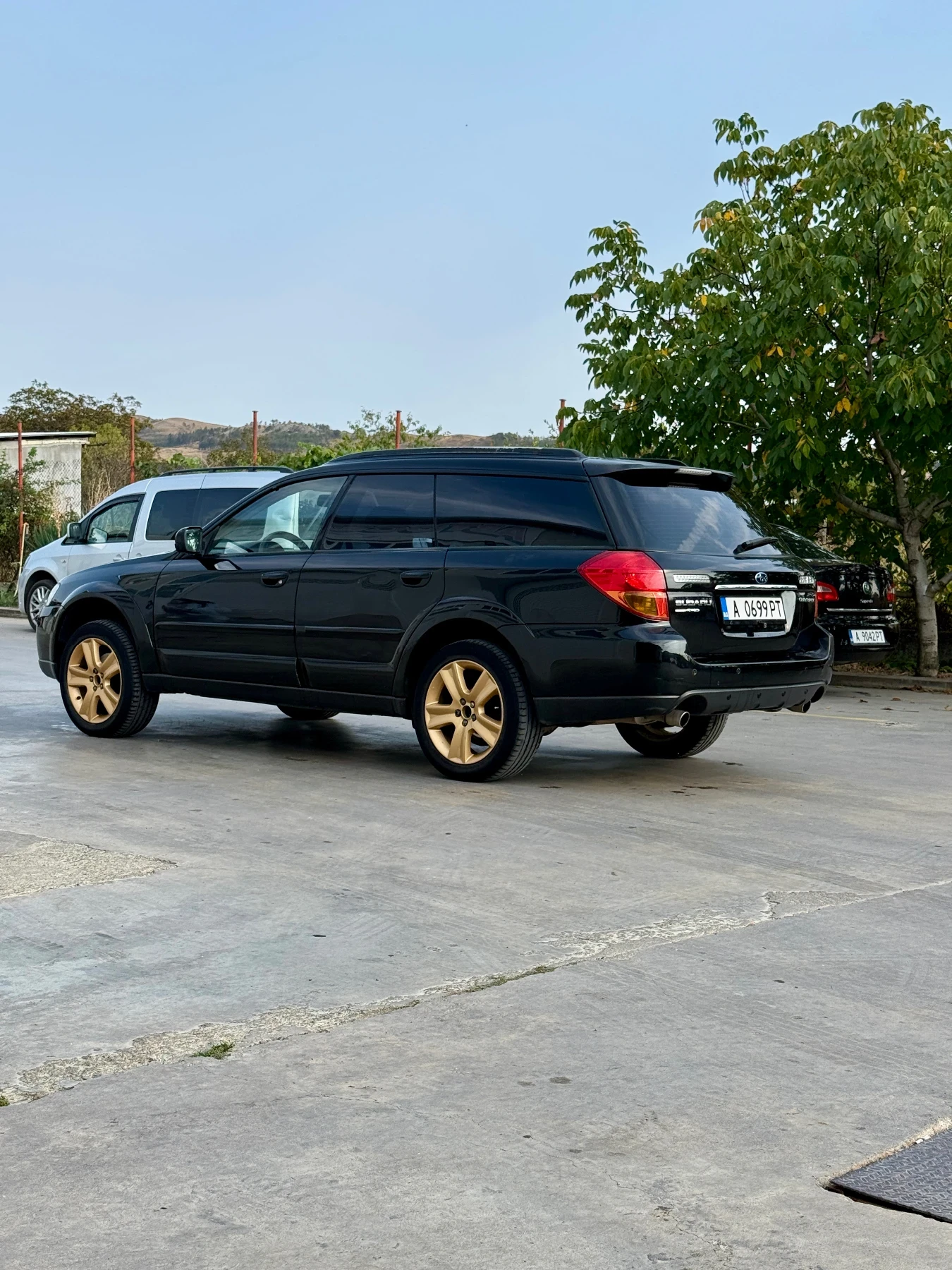 Subaru Outback 3.0 H6 245 к.с Бензин/Газ, снимка 3 - Автомобили и джипове - 56047299