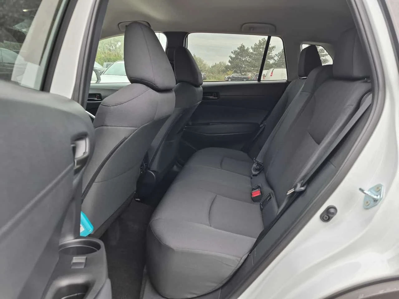 Toyota Corolla Cross * LE * CARFAX * ��������� * ������� * 2 ����� | Mobile.bg � ����������� 3