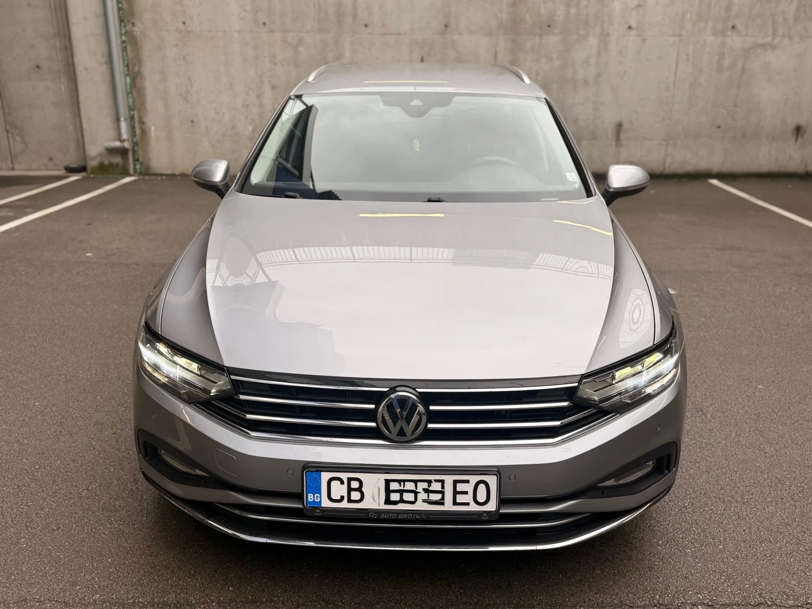 VW Passat 2.0, снимка 2 - Автомобили и джипове - 56746562
