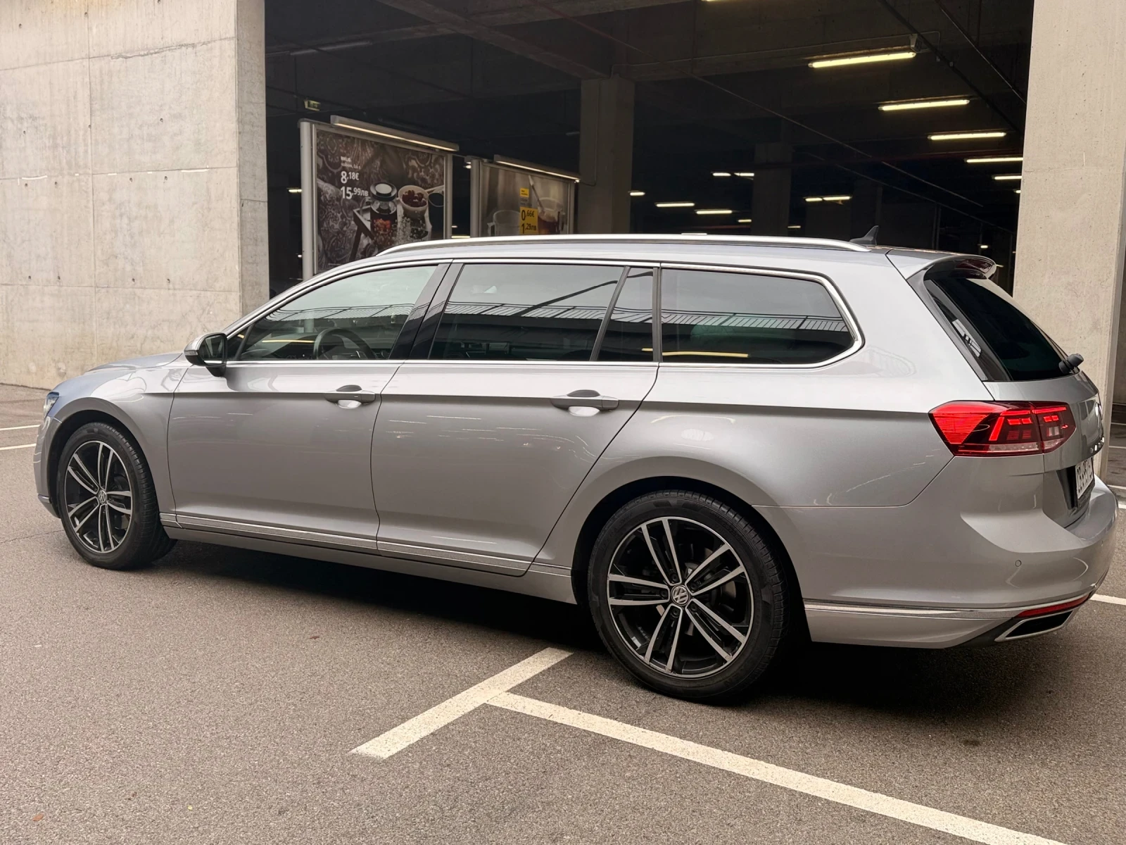 VW Passat 2.0, снимка 7 - Автомобили и джипове - 56746562