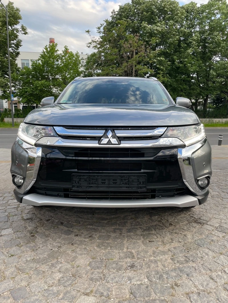 Mitsubishi Outlander 2.2 DI-D 4X4, Нов Внос от Германия и Гранция, снимка 12 - Автомобили и джипове - 47596292