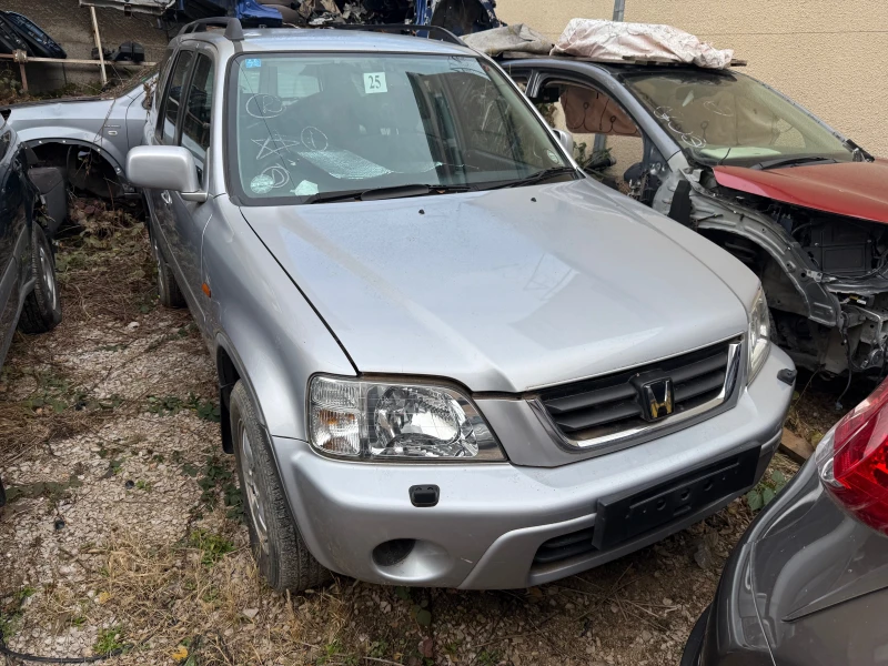 Honda Cr-v 2.0-147кс, снимка 2 - Автомобили и джипове - 48175826