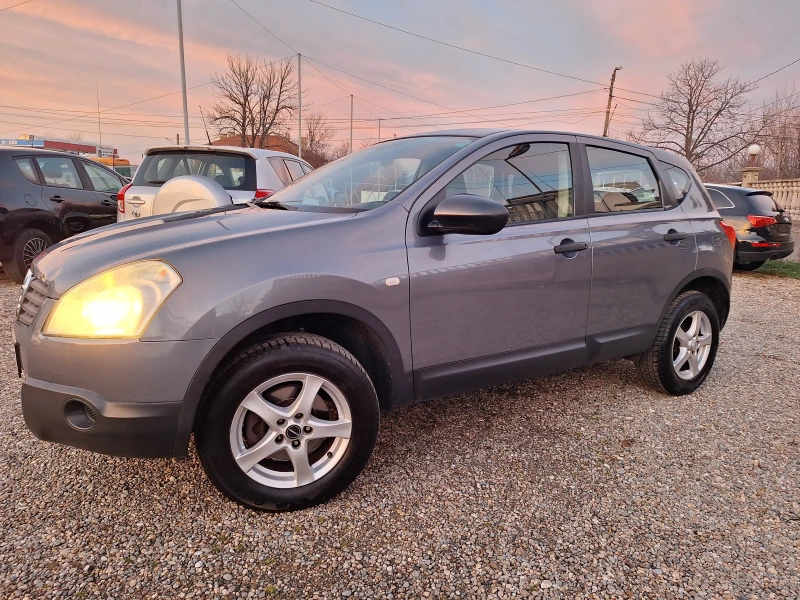 Nissan Qashqai 1.5dci, снимка 7 - Автомобили и джипове - 48395078