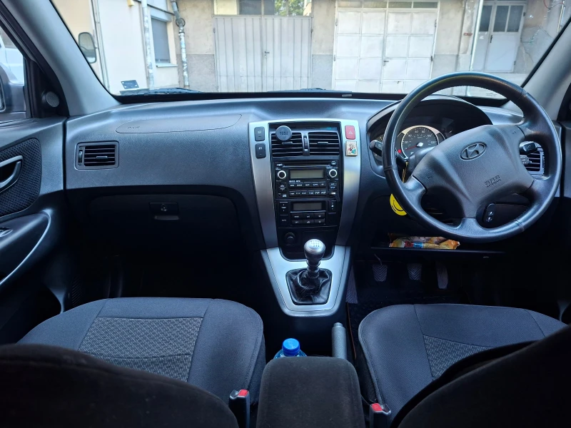Hyundai Tucson 2.0 CRDi 16V, снимка 12 - Автомобили и джипове - 51418743