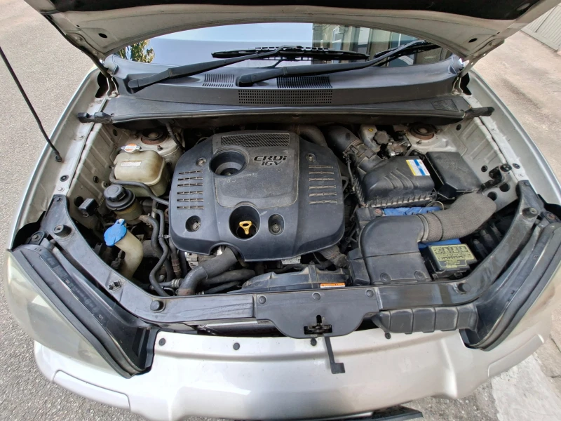 Hyundai Tucson 2.0 CRDi 16V, снимка 16 - Автомобили и джипове - 51418743