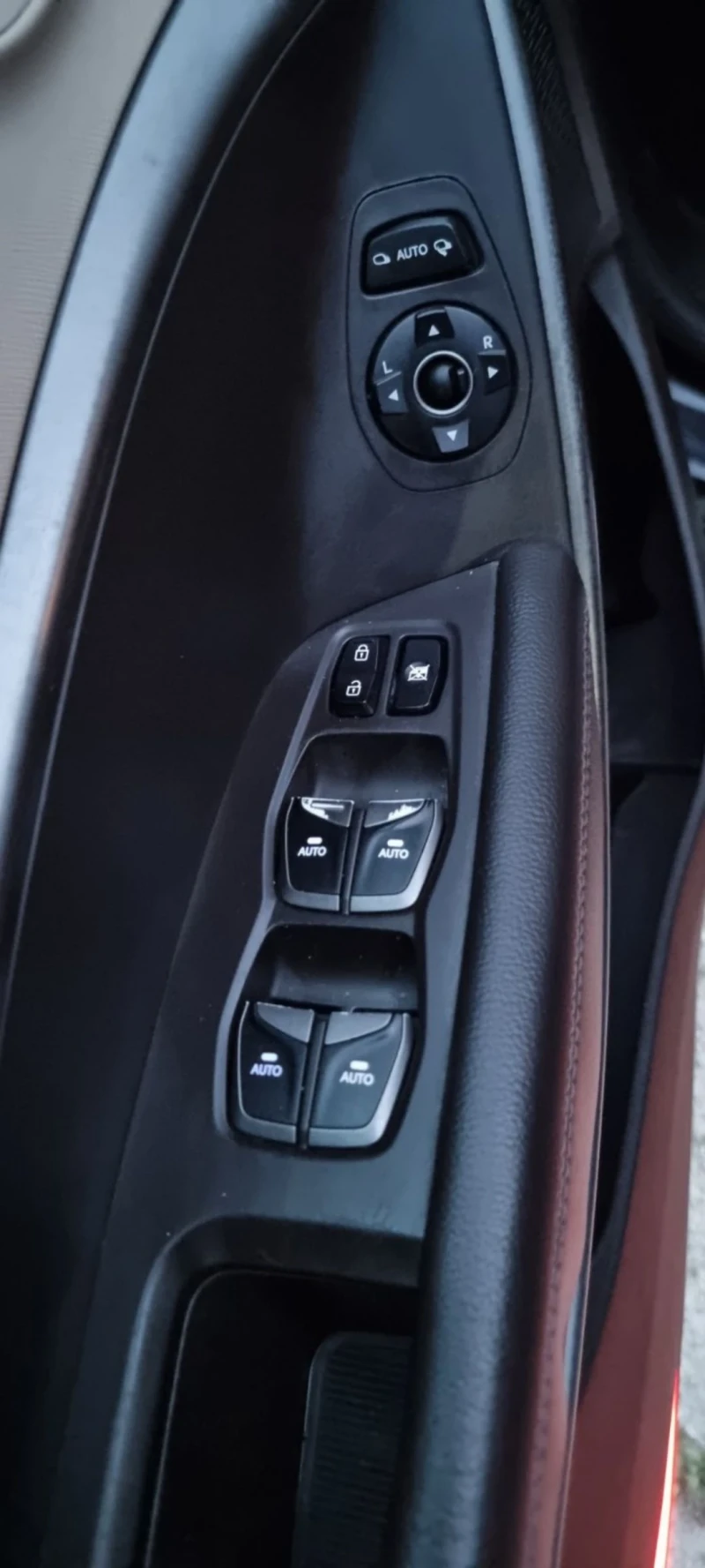 Hyundai Santa fe 2.0 - 150кс.  4?4, снимка 12 - Автомобили и джипове - 51622196