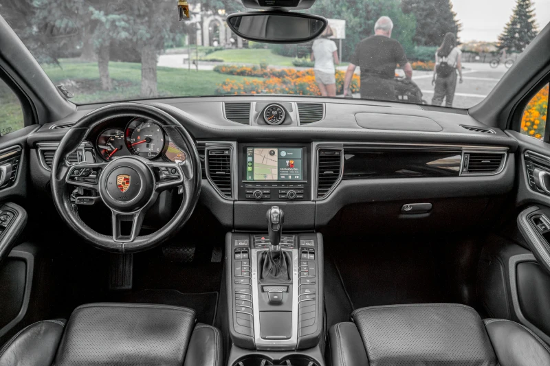 Porsche Macan S, снимка 13 - Автомобили и джипове - 52696316