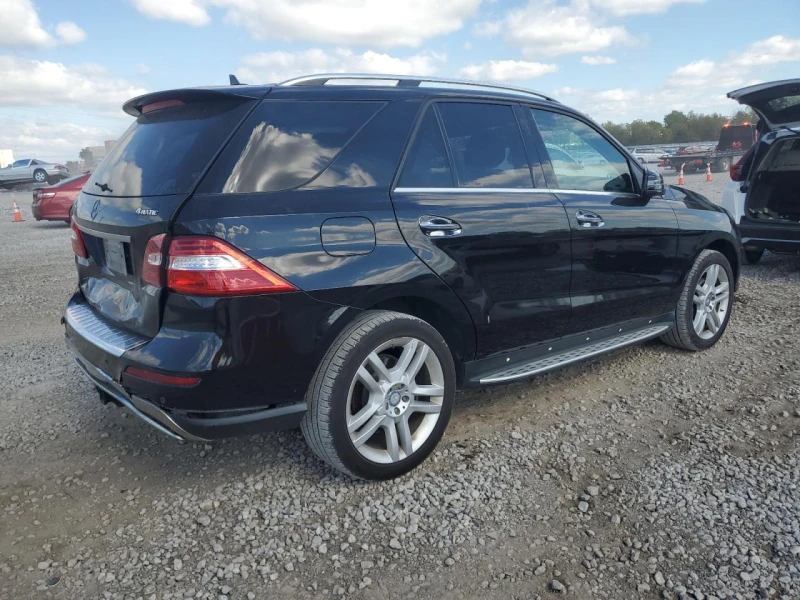Mercedes-Benz ML 350 4MATIC* HARMAN&KARDON* BLINDSPOT* ПОДГРЕВ* ШИБИДАХ, снимка 4 - Автомобили и джипове - 52699513