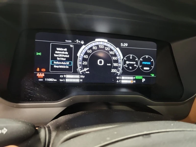 Toyota Tundra * PLATINUM HYBRID CREW CAB SHORT BED * CARFAX * , снимка 11 - Автомобили и джипове - 53027624