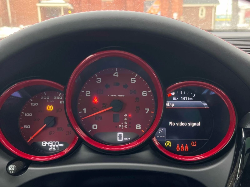 Porsche Macan S С РЕГИСТРАЦИЯ & АВТО КРЕДИТ, снимка 9 - Автомобили и джипове - 53526529