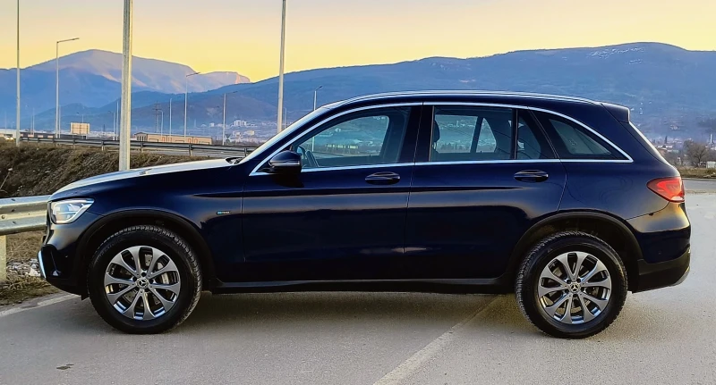 Mercedes-Benz GLC 220 Plug in hybrid - 59900 лв. - 23848024 | Car24.bg