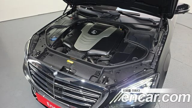Mercedes-Benz S 350 АМГ ОПТИК| НИСКИ КМ | ЧИСТА ИСТОРИЯ, снимка 6 - Автомобили и джипове - 55712506