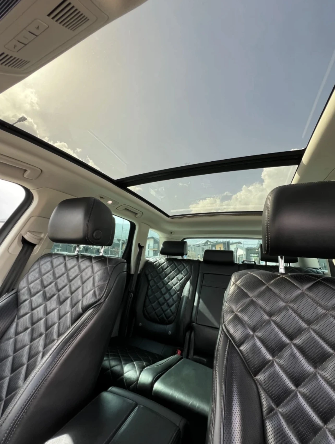 VW Touareg Executive Edition, БЕЗ АНАЛОГ - FULL - изображение 9