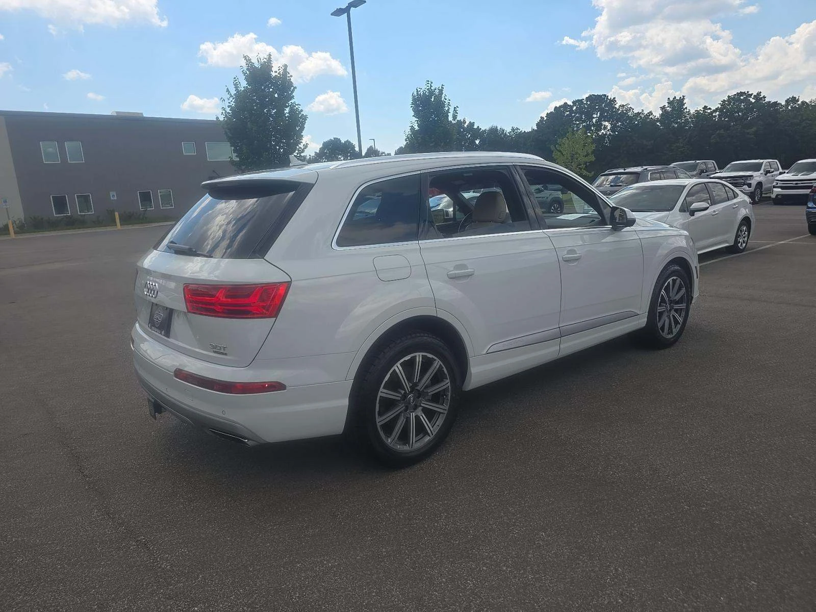 Audi Q7 Premium Plus* CARFAX* ОПЦИЯ ЗА ФИНАНСИРАНЕ*  - изображение 3