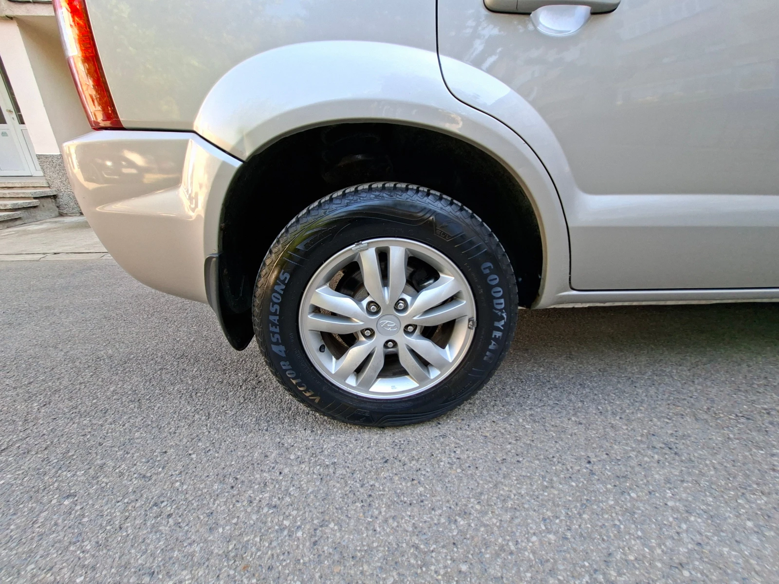 Hyundai Tucson 2.0 CRDi 16V | Mobile.bg   15