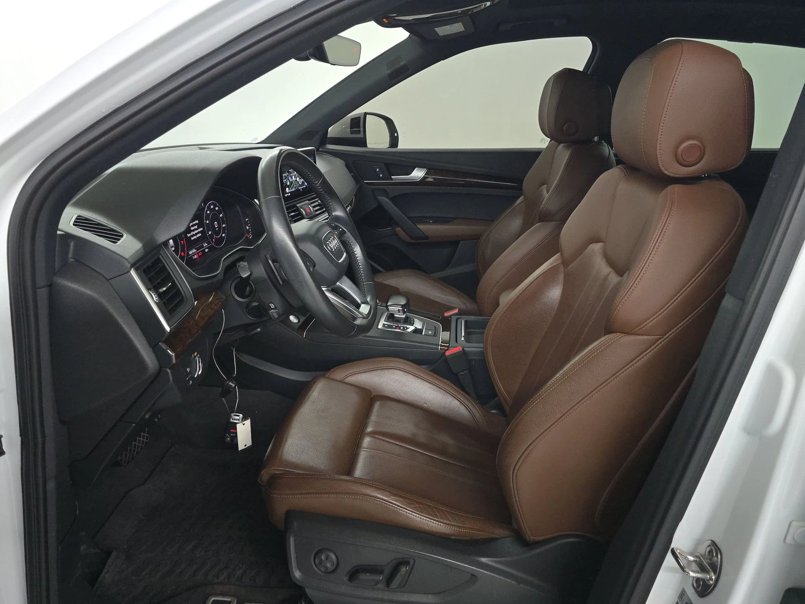 Audi Q5 BANG&OLUFSEN* ОБДУХ* DIGITAL* PANO* KEYLESS* М.ТОЧ - изображение 10