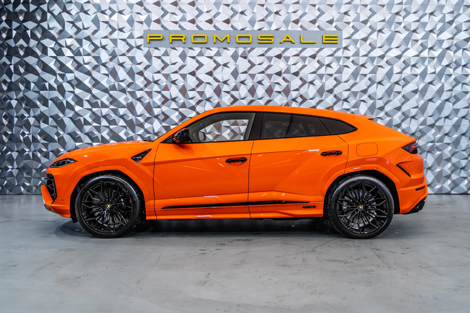 Lamborghini Urus SE Arancio Apodis - изображение 3