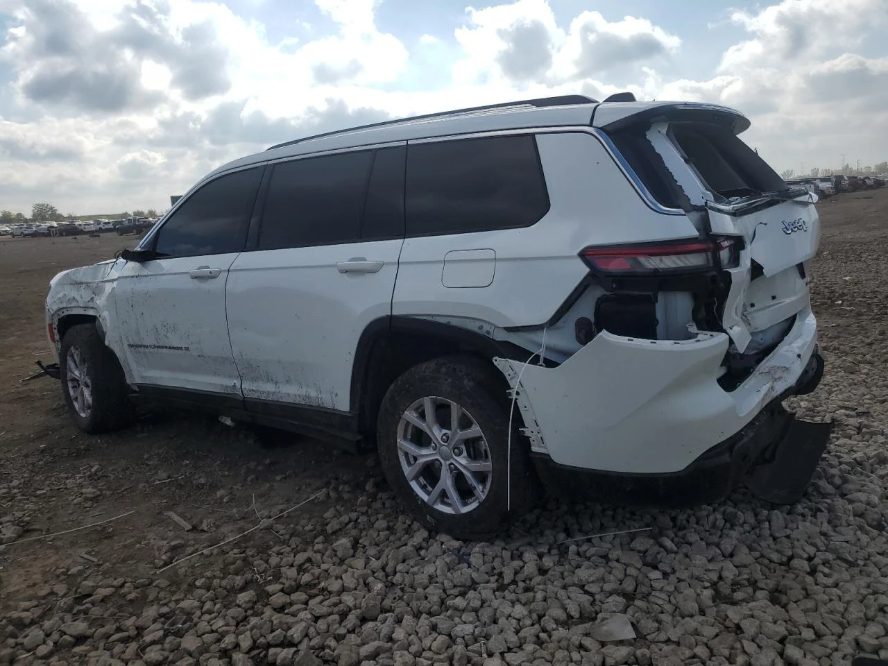 Jeep Grand cherokee L LIMITED 4x4 ФИКСИРАНА ЦЕНА! DISTRONIC/DIGITAL - изображение 4