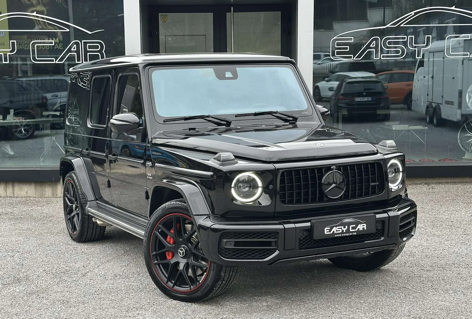 Mercedes-Benz G 63 AMG  Burmester /Carbon / CAMERA / FULL / , снимка 2 - Автомобили и джипове - 54217857