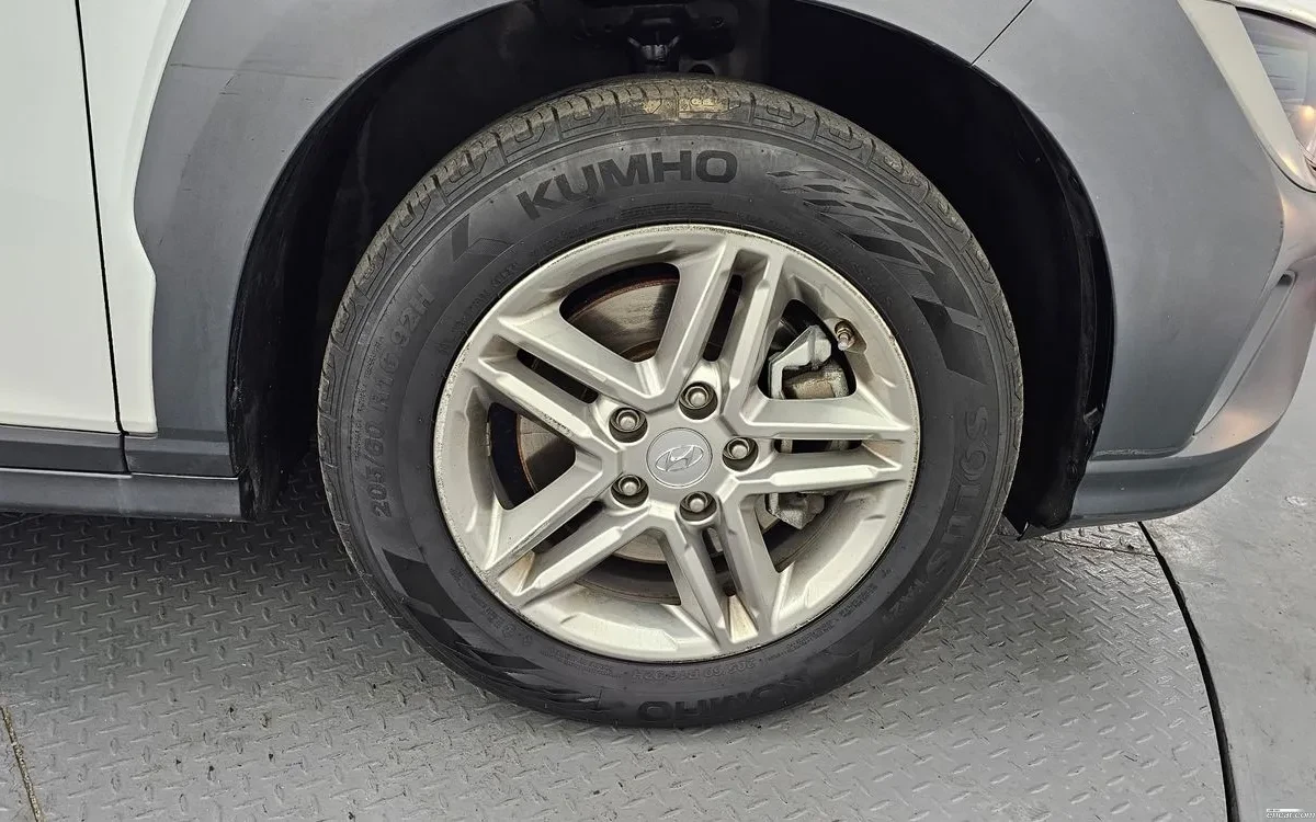 Hyundai Kona THE NEW KONA| КОЖА| ПОДГРЕВ| LANE ASSIST, снимка 14 - Автомобили и джипове - 54457186