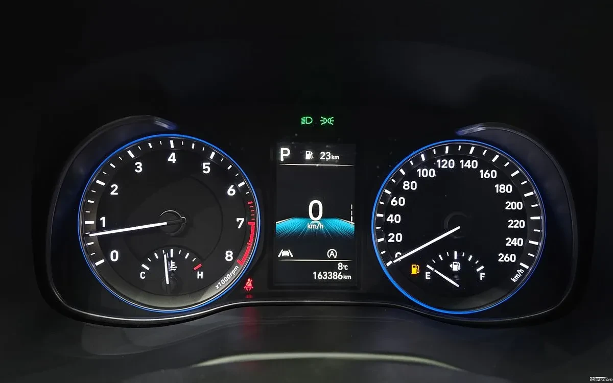 Hyundai Kona THE NEW KONA| КОЖА| ПОДГРЕВ| LANE ASSIST, снимка 8 - Автомобили и джипове - 54457186