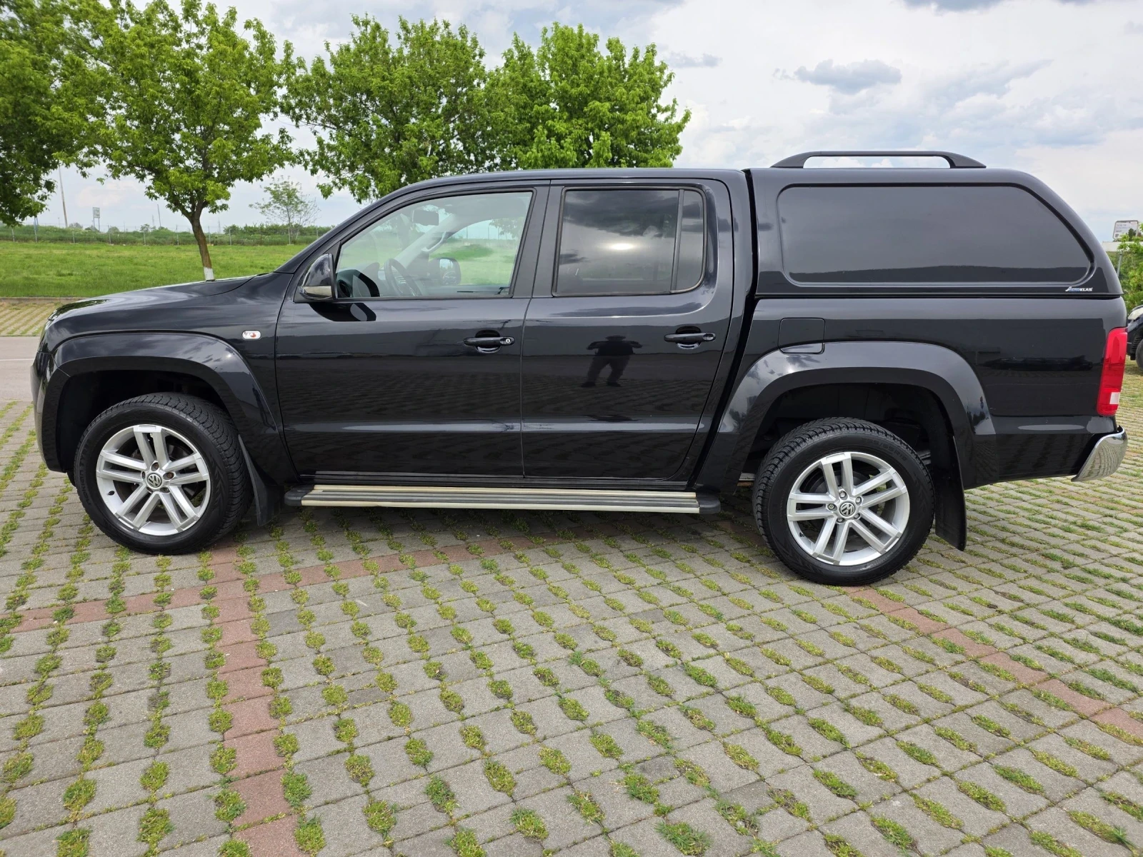 VW Amarok 2.0BiTDI 180h.p DSG8 KOJA NAVI, снимка 7 - Автомобили и джипове - 54478103