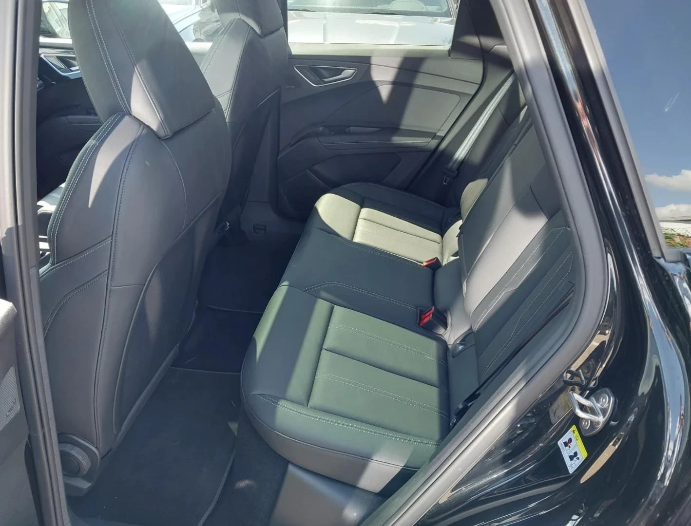 Audi Q4 3 S-Line 50 e-tron quattro | Mobile.bg � ����������� 8